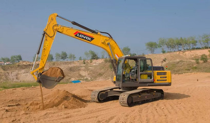 智領新程，筑就未來 雷沃以智能施工技術重塑工程機械新生態